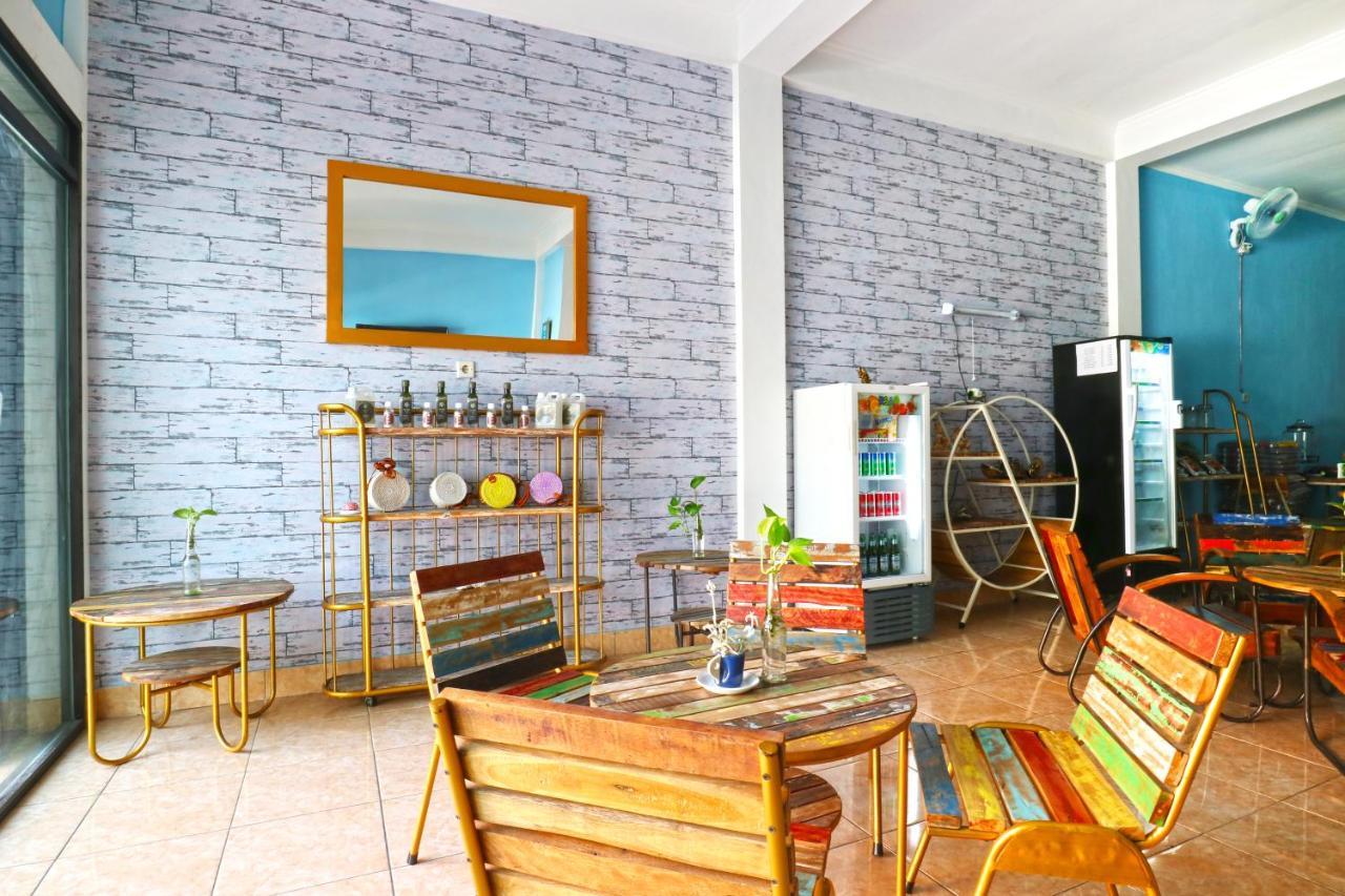 Balini 9 Hostel Denpasar Exteriér fotografie