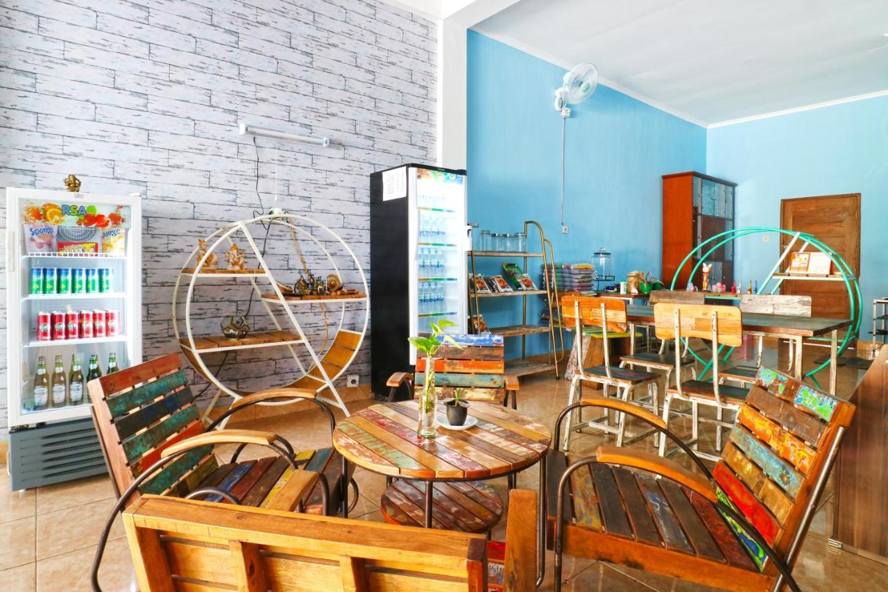 Balini 9 Hostel Denpasar Exteriér fotografie