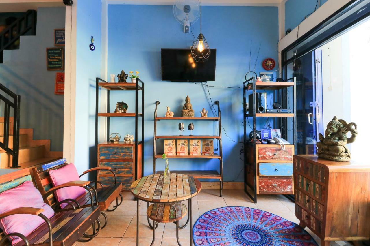 Balini 9 Hostel Denpasar Exteriér fotografie